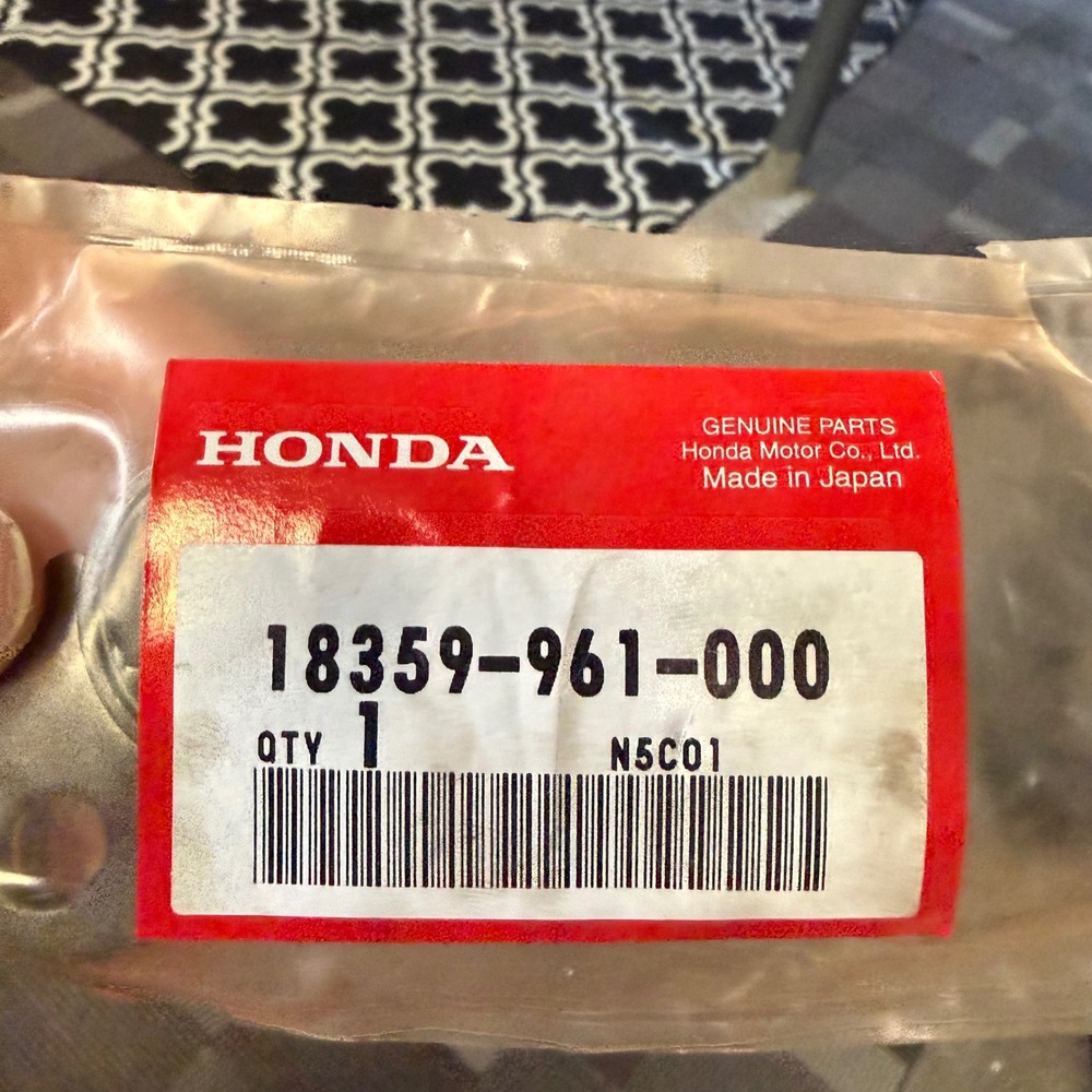 OEM NOS HONDA ATC250R 250R TRX250R 1981 1989 EXHAUST MUFFLER STAY 18359-961-000